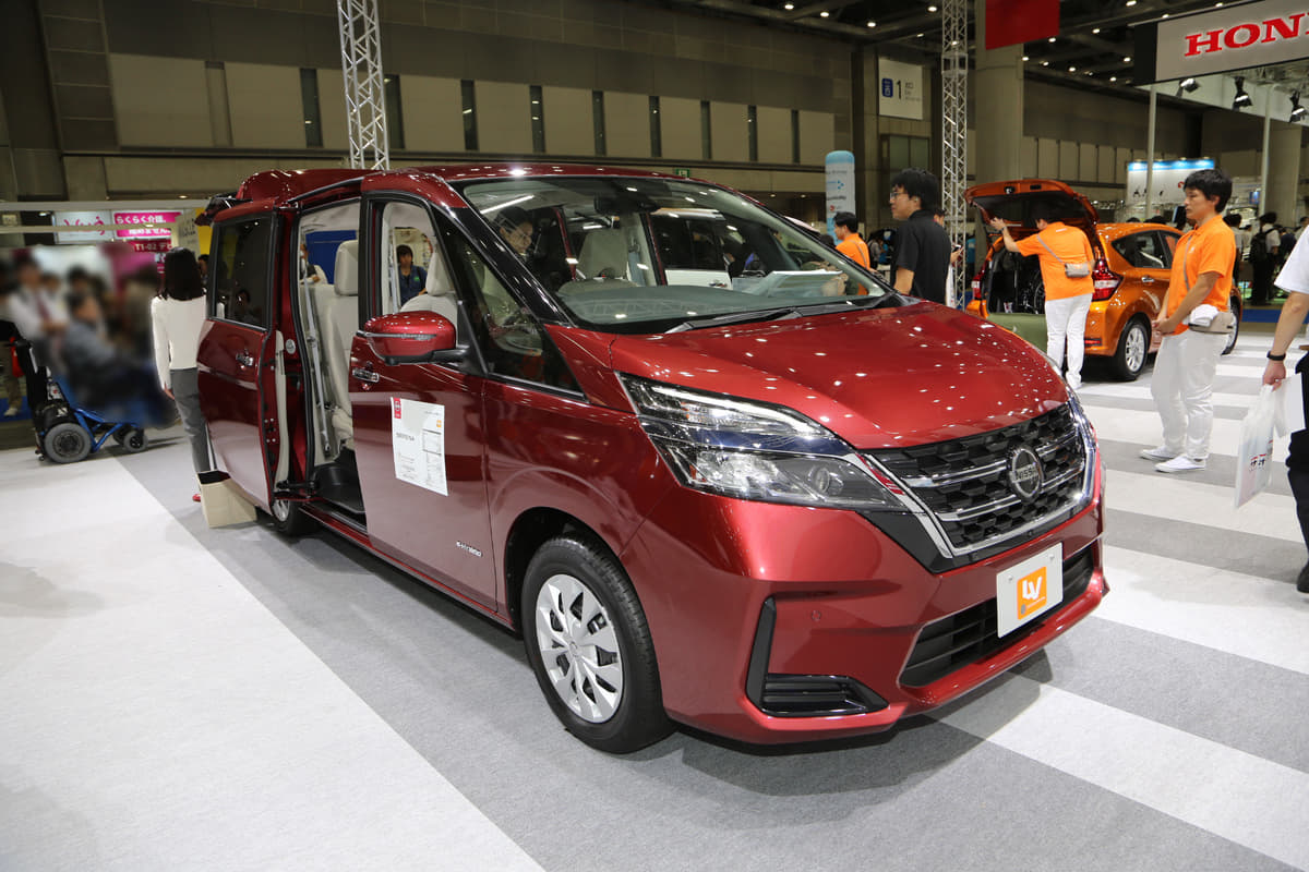 車いす 移動派必見 軽からミニバンまで最新車５台の特徴とは Auto Messe Web カスタム アウトドア 福祉車両 モータースポーツなどのカーライフ情報が満載