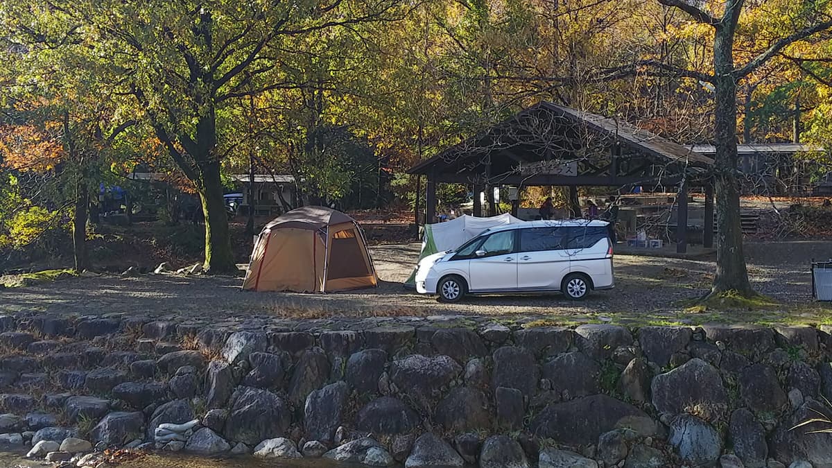 「悪路走破性」よりも優先は「使い勝手」！　日本のキャンプ場では「SUV」よりも「ミニバン」が万能だった