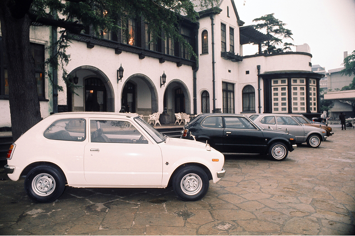 1972年登場の初代シビック