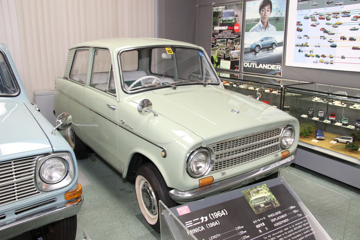 初代の三菱ミニカは1962年に登場したがこちらは初期型の64年製