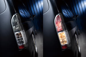 トヨタ ハイエース 200系 1型 2型 3型 4型 5型 6型 テールランプガード ...