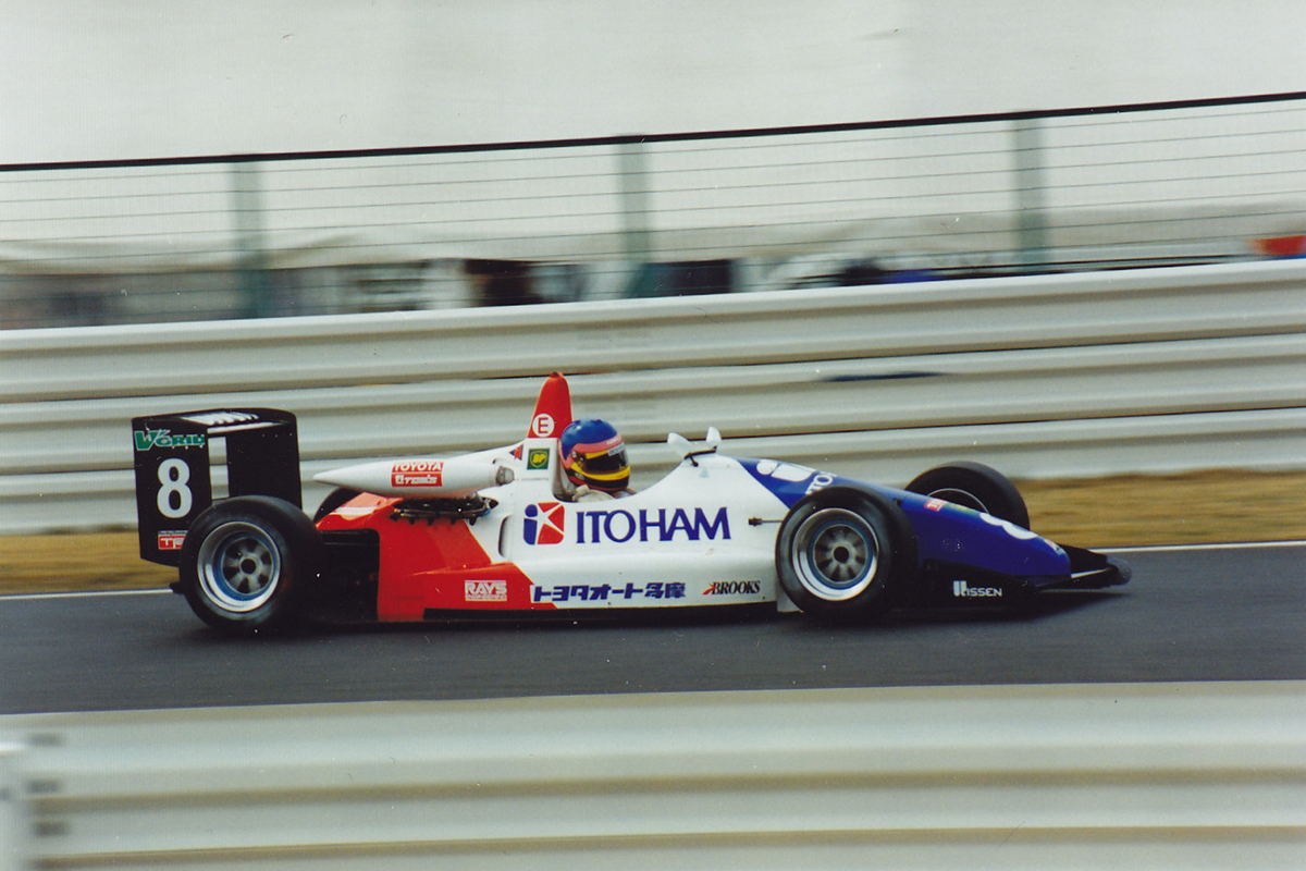 F1ドライバー流出の若手F3レースに投入していた1992_TOM'S 032F