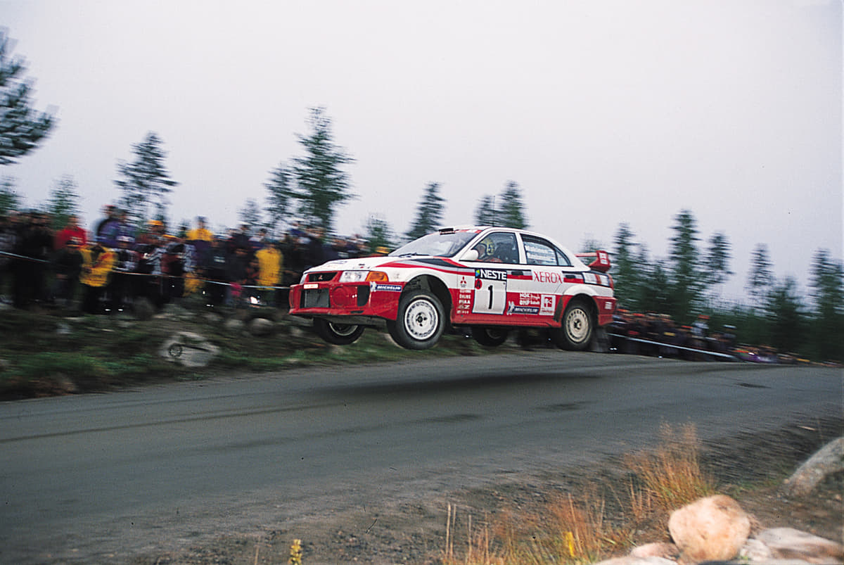 WRCでは1998年シーズン第5戦カタルーニャより投入されたランエボ5