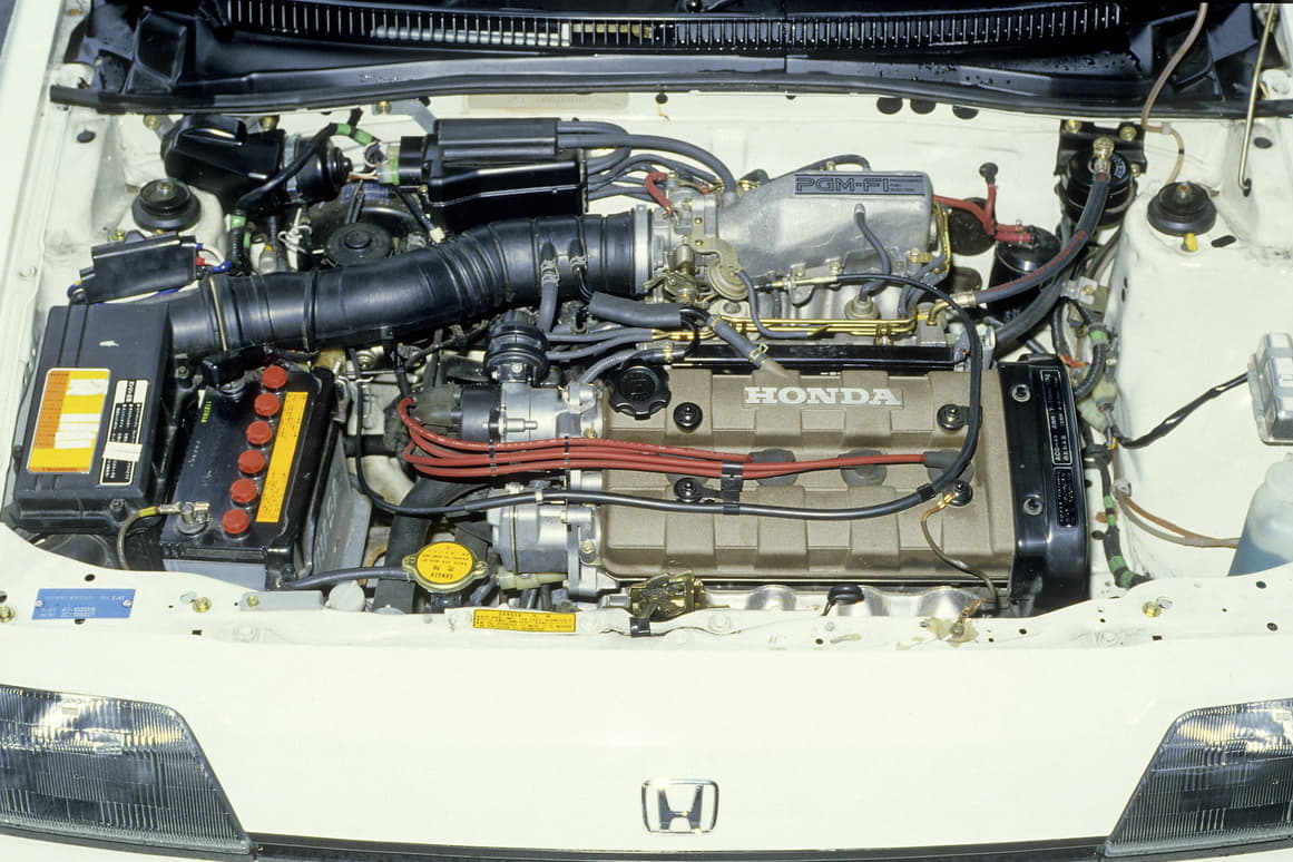 「Si」に搭載されたのは、F1技術が注がれたZC型DOHC16バルブ