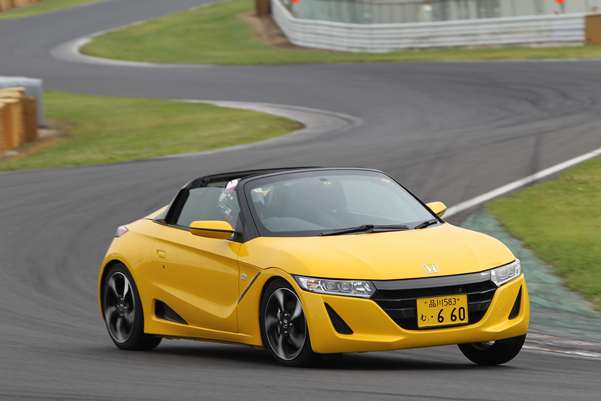 走る 前 にも 後 にも秘密がある サーキットでクルマの傷みに差が出る 気遣い とは Auto Messe Web カスタム アウトドア 福祉 車両 モータースポーツなどのカーライフ情報が満載 走る 前 にも 後 にも秘密がある サーキットでクルマの傷みに差が出る 気遣い とは Auto Messe Web カスタム アウトドア 福祉 車両 モータースポーツなどのカーライフ情報が満載