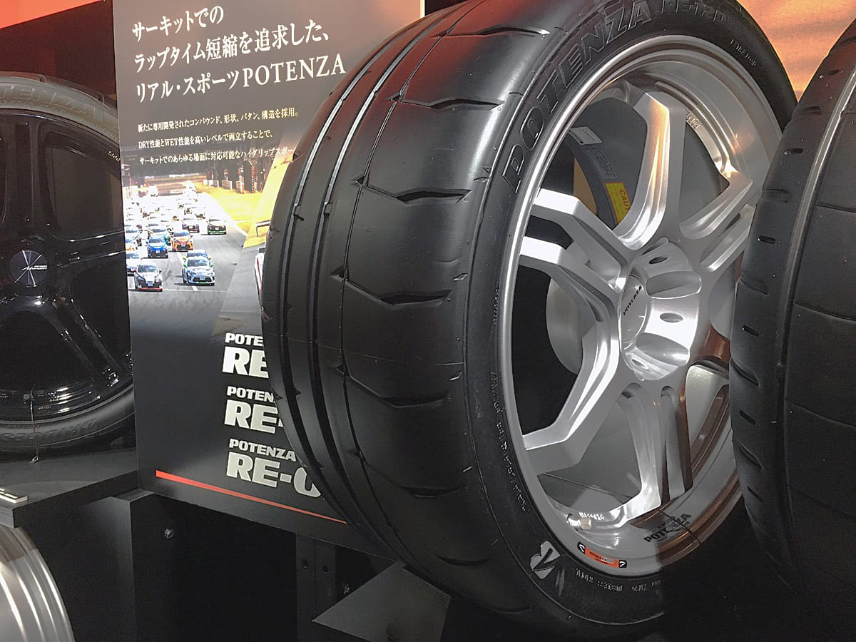 公道使用 Okだけど実際に使うのはヤメるべき 一応 溝 のあるサーキット用タイヤの中身とは Auto Messe Web カスタム アウトドア 福祉車両 モータースポーツなどのカーライフ情報が満載