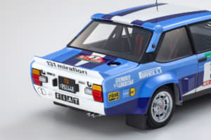 【画像】WRC用のホモロゲモデル！　「フィアット・アバルト131ラリー」が1/18スケールモデルで発売！【京商】 〜 画像3
