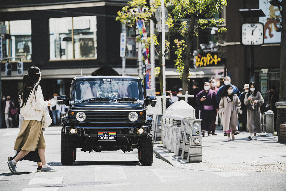 Gクラス化 に ディフェンダー化 カスタム業界 全力投球 の 変身ジムニー が衝撃の世界だった Auto Messe Web カスタム アウトドア 福祉車両 モータースポーツなどのカーライフ情報が満載