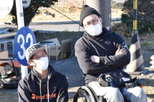 【画像】神奈川県警察も活動をサポート！　「下肢障がい者」が再びバイクを運転「パラモトライダー体験走行会」の中身 〜 画像15