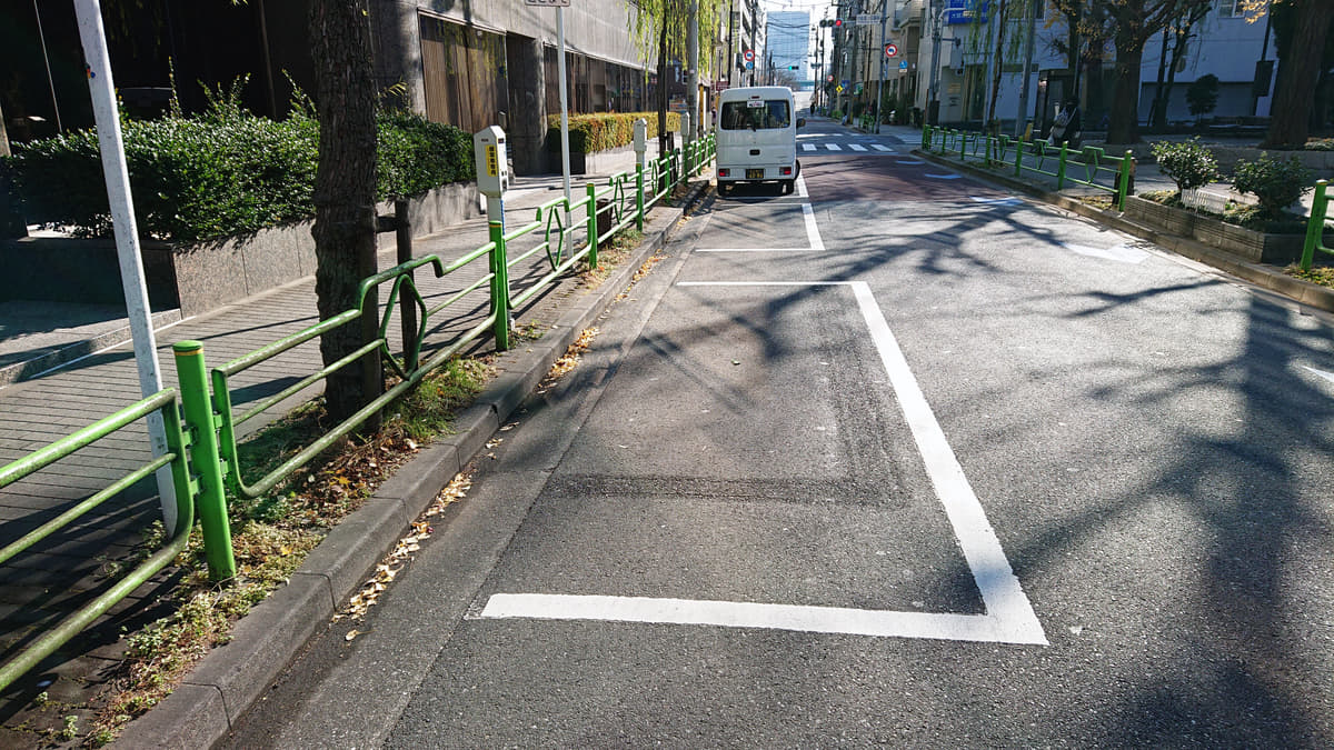 東京都中央区月島に設置された「高齢運転者専用駐車区間」