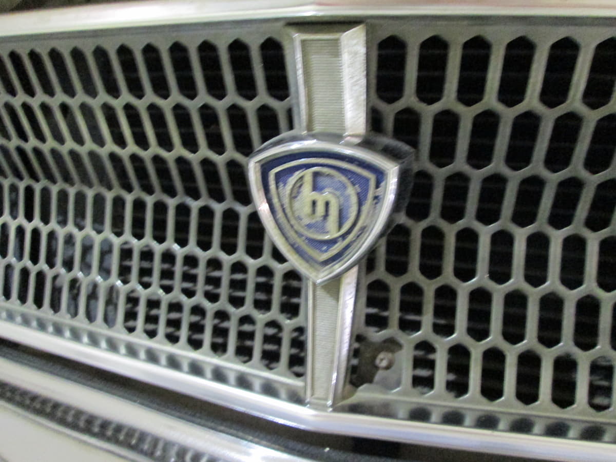 立体ウサギ に 大阪城 驚きの エンブレム を装着した国産旧車６選 画像40 Auto Messe Web カスタム アウトドア 福祉 車両 モータースポーツなどのカーライフ情報が満載