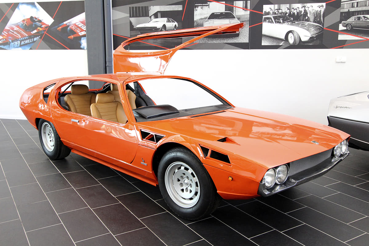 プロトタイプは ガルウイング だった エスパーダ という異端ランボルギーニ 画像36 Auto Messe Web カスタム アウトドア 福祉車両 モータースポーツなどのカーライフ情報が満載 プロトタイプは ガルウイング だった エスパーダ という異端ランボルギーニ 画像36 Auto Messe Web カスタム アウトドア 福祉車両 モータースポーツなどのカーライフ情報が満載