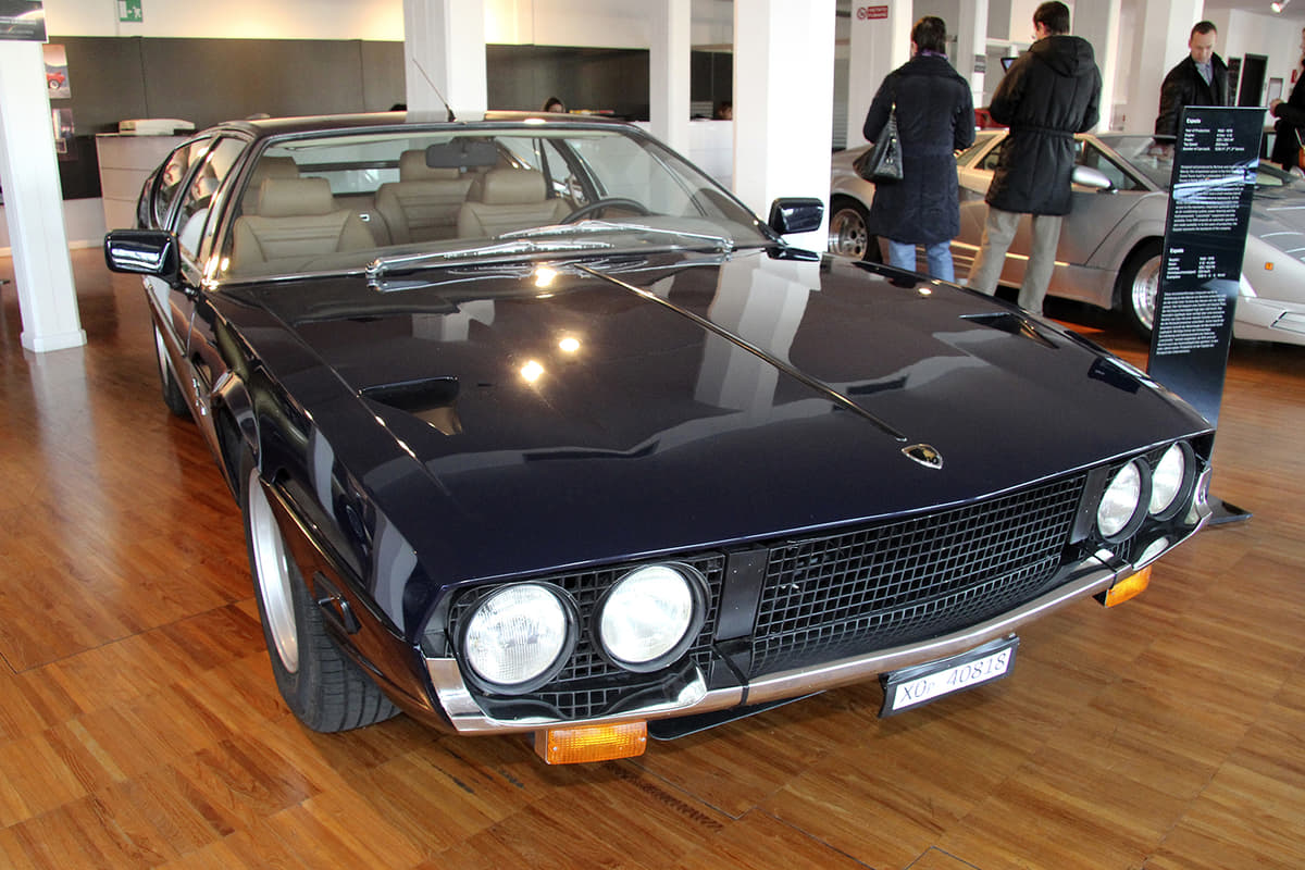 プロトタイプは ガルウイング だった エスパーダ という異端ランボルギーニ 画像8 Auto Messe Web カスタム アウトドア 福祉車両 モータースポーツなどのカーライフ情報が満載 プロトタイプは ガルウイング だった エスパーダ という異端ランボルギーニ 画像8 Auto Messe Web カスタム アウトドア 福祉車両 モータースポーツなどのカーライフ情報が満載