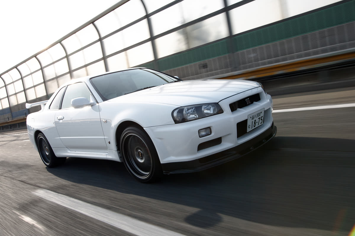 最新作セール ヤフオク! 日産 BNR34 GT-R スカイライン 標準車 純正 フェ...