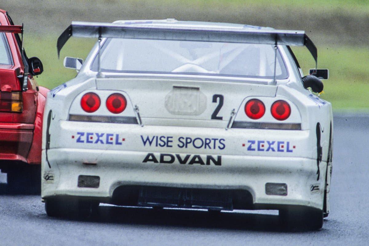 全日本GT選手権に出場していた日産スカイラインGT-R（R33）