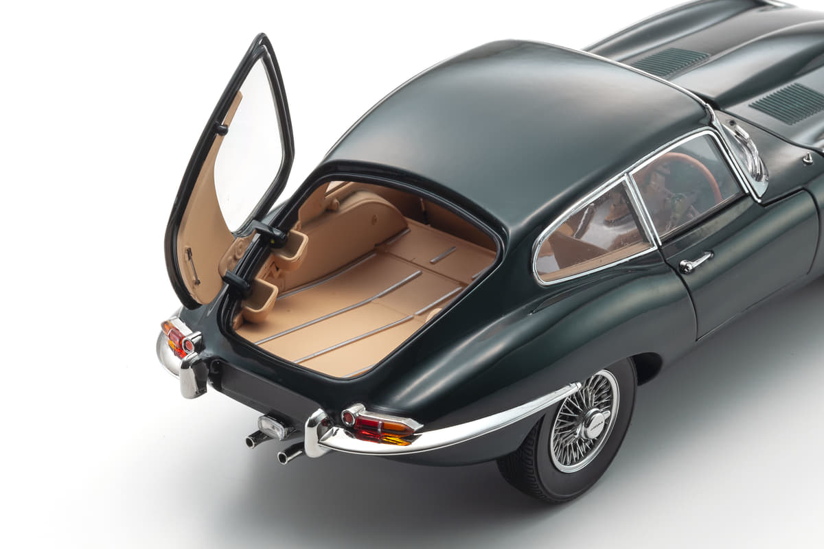 フェラーリ創始者も認めた 世界一美しいクルマ ジャガーeタイプ が1 18スケールになって登場 京商 画像13 Auto Messe Web カスタム アウトドア 福祉車両 モータースポーツなどのカーライフ情報が満載