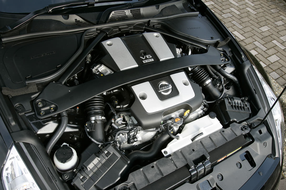 Z34のVQ37VHRエンジン