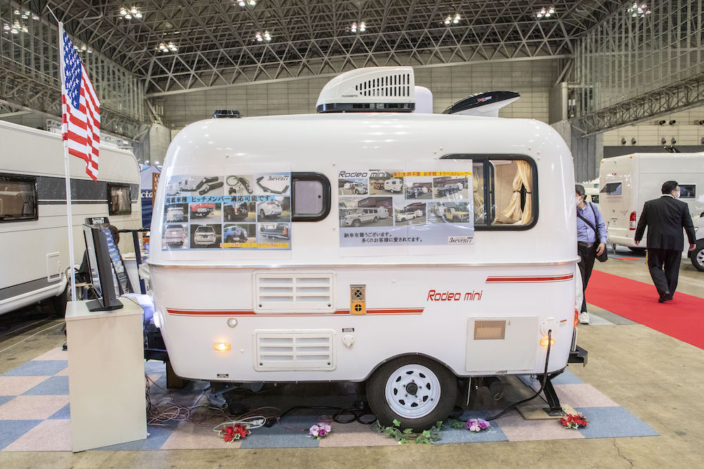 画像ギャラリー クルマ好き女子は 中身 を重視 個性的過ぎる最新キャンピングカー３選 Auto Messe Web カスタム アウトドア 福祉車両 モータースポーツなどのカーライフ情報が満載