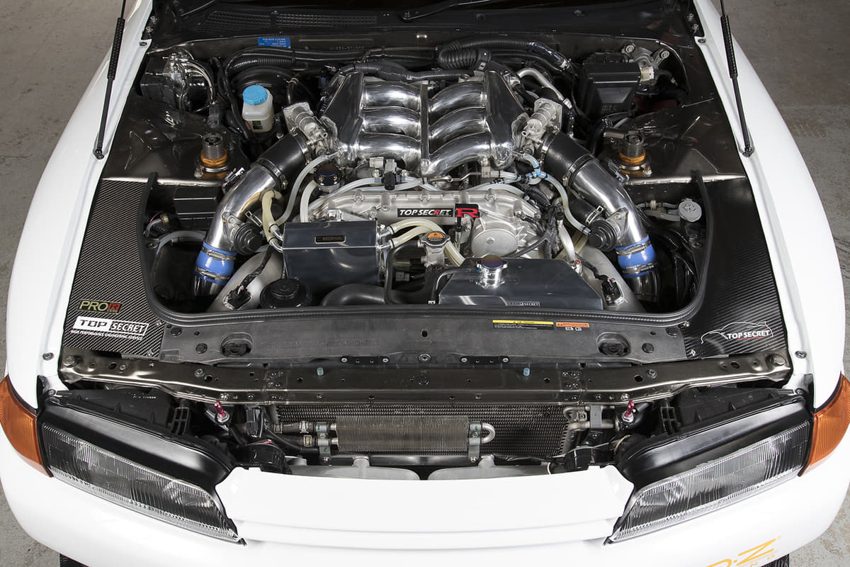 R32にR35の機構を委嘱したトップシークレットのVR32のエンジン
