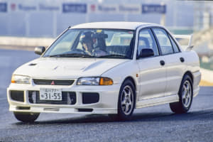 実は微妙に意味が異なる 同音意義 グレード名 Rs と名乗った 国産名車 9台あるだけで心躍る特別な2文字 Rs が刻まれた名車9台とメーカー毎に微妙に異なるその 由来 Auto Messe Web カスタム アウトドア 福祉車両 モータースポーツなどの