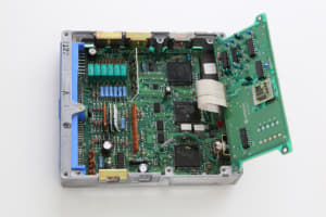 車検はok そもそも違反じゃないの スピードリミッター を解除する意味と仕組みとは Auto Messe Web カスタム アウトドア 福祉車両 モータースポーツなどのカーライフ情報が満載 車検はok そもそも違反じゃないの スピードリミッター を解除する意味と仕組みとは Auto Messe Web カスタム アウトドア 福祉車両 モータースポーツなどのカーライフ情報が満載