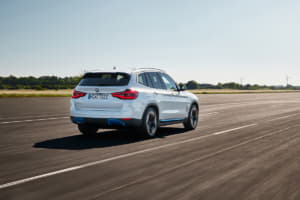 【画像】新型EV「iシリーズ」を続々市場投入！　BMWが電動化に邁進する「真の狙い」とは？ 〜 画像493