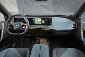 【画像】新型EV「iシリーズ」を続々市場投入！　BMWが電動化に邁進する「真の狙い」とは？ 〜 画像104