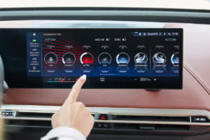 【画像】新型EV「iシリーズ」を続々市場投入！　BMWが電動化に邁進する「真の狙い」とは？ 〜 画像113
