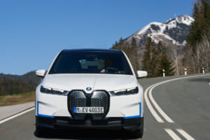 【画像】新型EV「iシリーズ」を続々市場投入！　BMWが電動化に邁進する「真の狙い」とは？ 〜 画像144