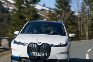 【画像】新型EV「iシリーズ」を続々市場投入！　BMWが電動化に邁進する「真の狙い」とは？ 〜 画像149