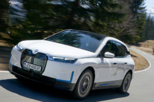 【画像】新型EV「iシリーズ」を続々市場投入！　BMWが電動化に邁進する「真の狙い」とは？ 〜 画像157