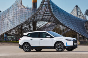 【画像】新型EV「iシリーズ」を続々市場投入！　BMWが電動化に邁進する「真の狙い」とは？ 〜 画像161