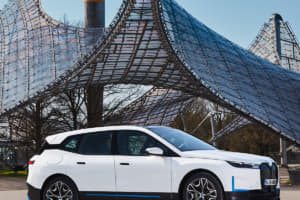 【画像】新型EV「iシリーズ」を続々市場投入！　BMWが電動化に邁進する「真の狙い」とは？ 〜 画像162