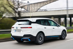 【画像】新型EV「iシリーズ」を続々市場投入！　BMWが電動化に邁進する「真の狙い」とは？ 〜 画像191
