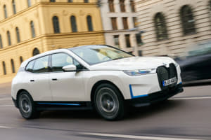 【画像】新型EV「iシリーズ」を続々市場投入！　BMWが電動化に邁進する「真の狙い」とは？ 〜 画像206