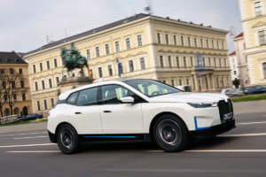 【画像】新型EV「iシリーズ」を続々市場投入！　BMWが電動化に邁進する「真の狙い」とは？ 〜 画像209