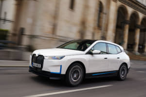 【画像】新型EV「iシリーズ」を続々市場投入！　BMWが電動化に邁進する「真の狙い」とは？ 〜 画像213
