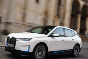【画像】新型EV「iシリーズ」を続々市場投入！　BMWが電動化に邁進する「真の狙い」とは？ 〜 画像214