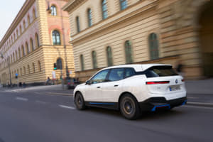 【画像】新型EV「iシリーズ」を続々市場投入！　BMWが電動化に邁進する「真の狙い」とは？ 〜 画像221