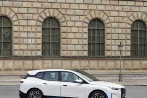 【画像】新型EV「iシリーズ」を続々市場投入！　BMWが電動化に邁進する「真の狙い」とは？ 〜 画像249