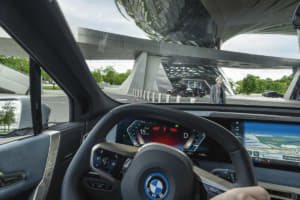 【画像】新型EV「iシリーズ」を続々市場投入！　BMWが電動化に邁進する「真の狙い」とは？ 〜 画像425