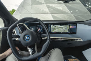 【画像】新型EV「iシリーズ」を続々市場投入！　BMWが電動化に邁進する「真の狙い」とは？ 〜 画像426