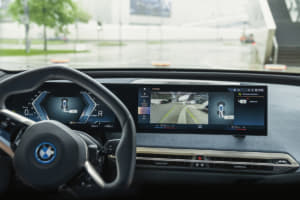 【画像】新型EV「iシリーズ」を続々市場投入！　BMWが電動化に邁進する「真の狙い」とは？ 〜 画像444