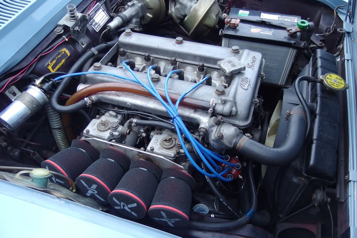 アルファロメオ GT1600ジュニアのエンジン