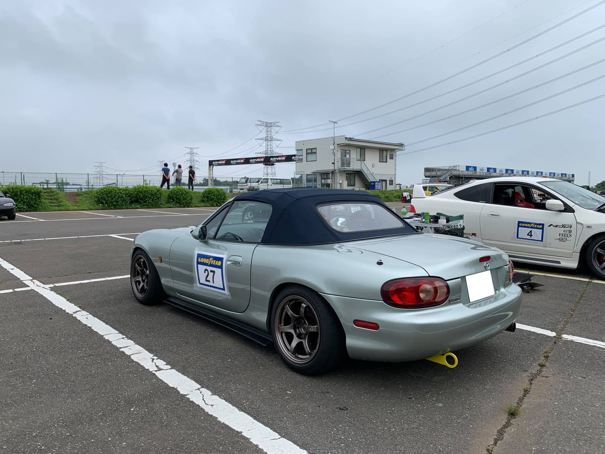 運転が上手くなりたいなら ロードスター に乗れ 自動車業界人なら納得の 練習機 としてベストな理由とは 画像4 Auto Messe Web カスタム アウトドア 福祉車両 モータースポーツなどのカーライフ情報が満載