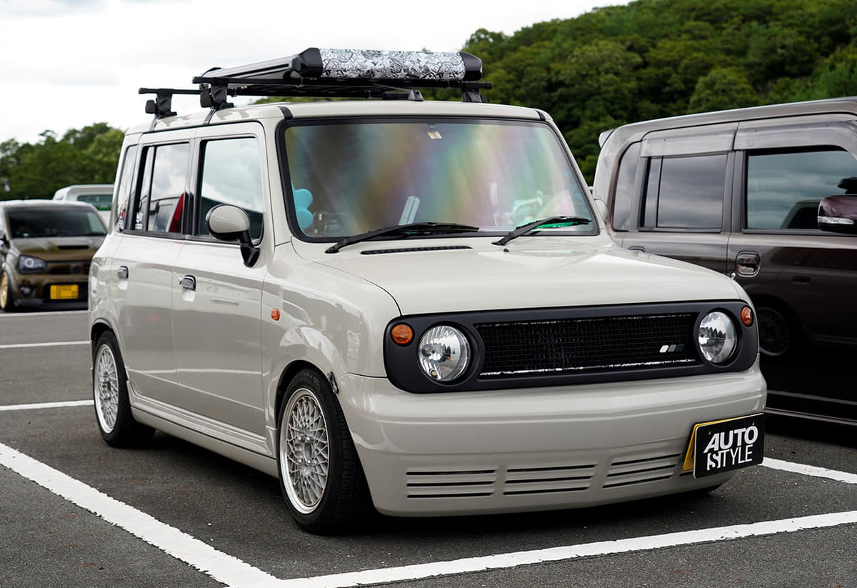 10年かけていじり倒した集大成 ネオクラ路線のカッコ可愛いシャコタン ラパン Auto Messe Web カスタム アウトドア 福祉車両 モータースポーツなどのカーライフ情報が満載