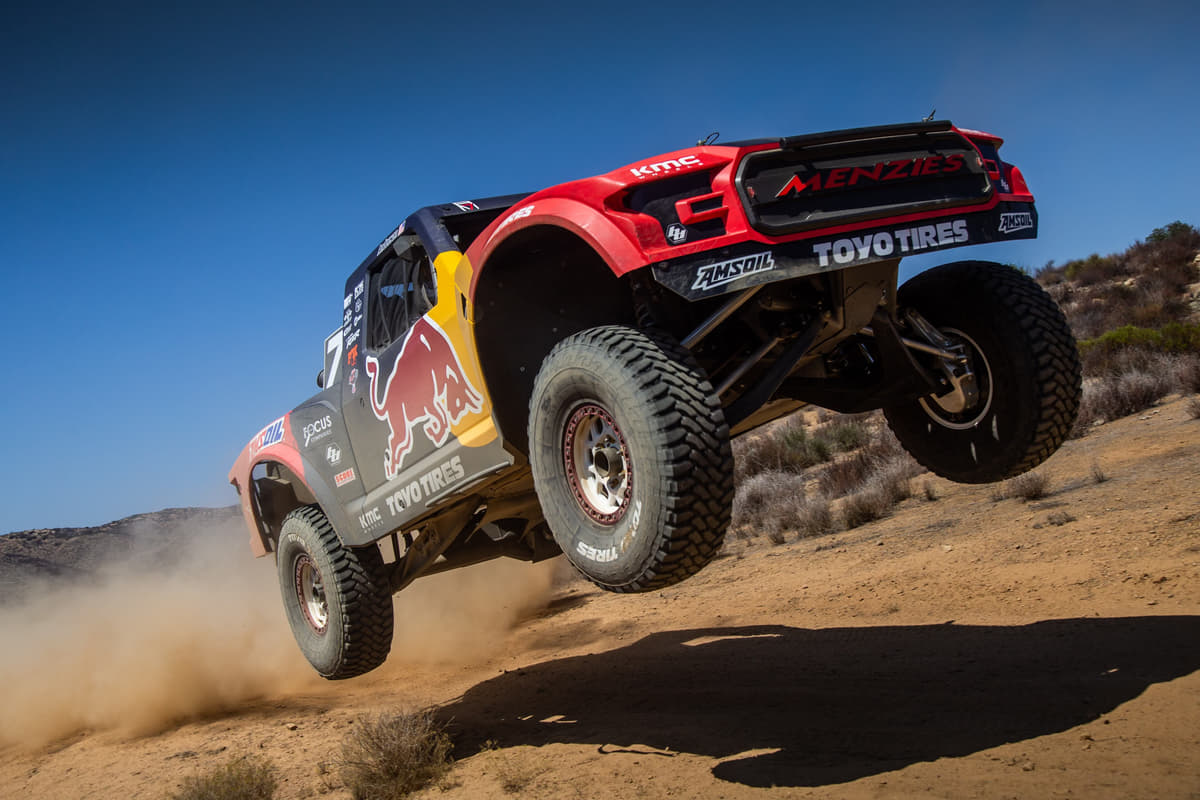 トーヨータイヤ装着車が過酷なオフロードレース「バハ400」で総合優勝！ 約650kmをトラブルなく完走 AUTO MESSE WEB