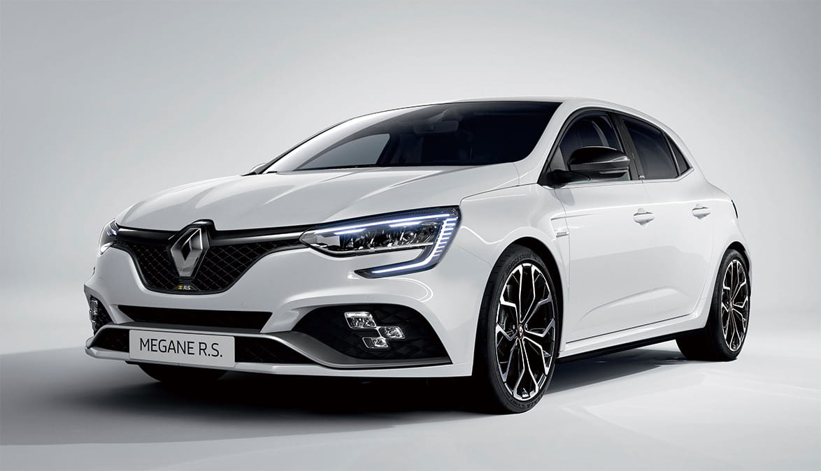 フィアット500 に プジョー8 今 輸入車をイジるなら イタフラ車 がイチオシの理由とは 画像43 Auto Messe Web カスタム アウトドア 福祉車両 モータースポーツなどのカーライフ情報が満載