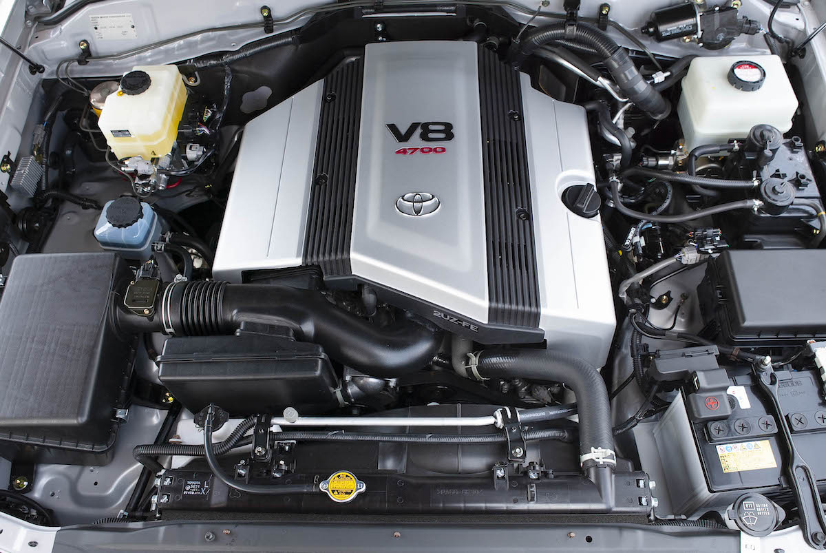 4.7L V8エンジン（2UZ-FE）