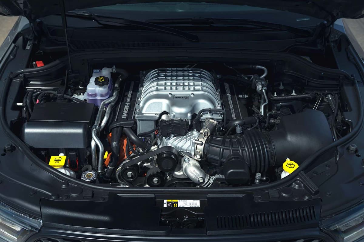6.2L V8 OHC HEMIエンジン